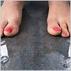passi senza sudore: prevenire e gestire la sudorazione dei piedi nelle scarpe